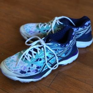 ASICS Gel Cumulus 18 women’s size 9.5 shoes